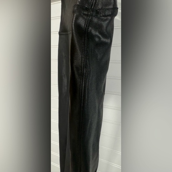 Spanx women’s faux leather look black stretch leggings. Size Large. - Picture 3 of 7